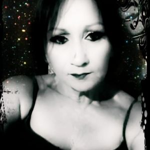 Meet your Posher, Joann